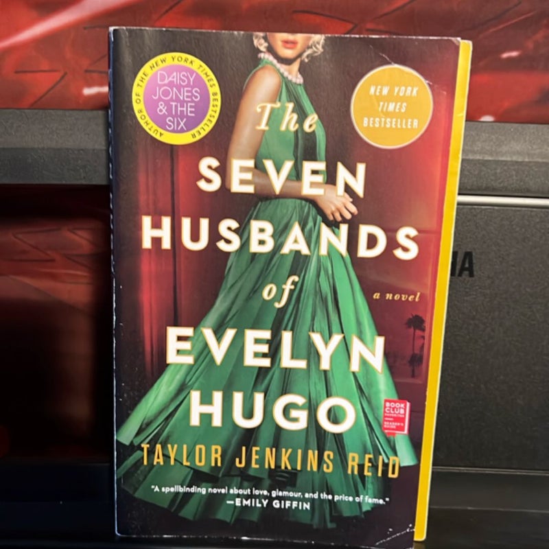 The Seven Husbands of Evelyn Hugo