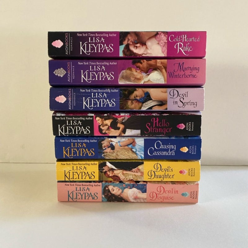 The Ravenels Bundle: Cold-Hearted Rake; Marrying Winterbourne; Devil in Spring; Hello Stranger; Chasing Cassandra; Devil’s Daughter; Devil in Disguise