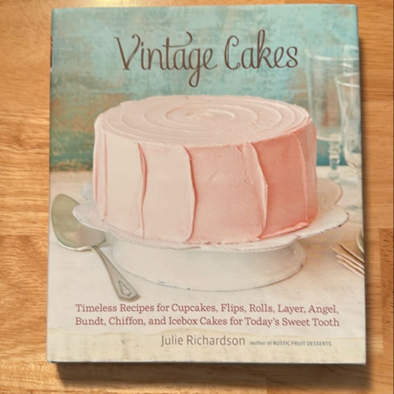 Vintage Cakes