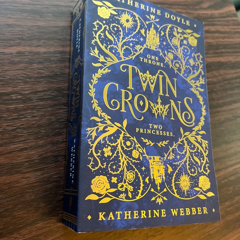 Twin Crowns (Signed Fairyloot Edition)