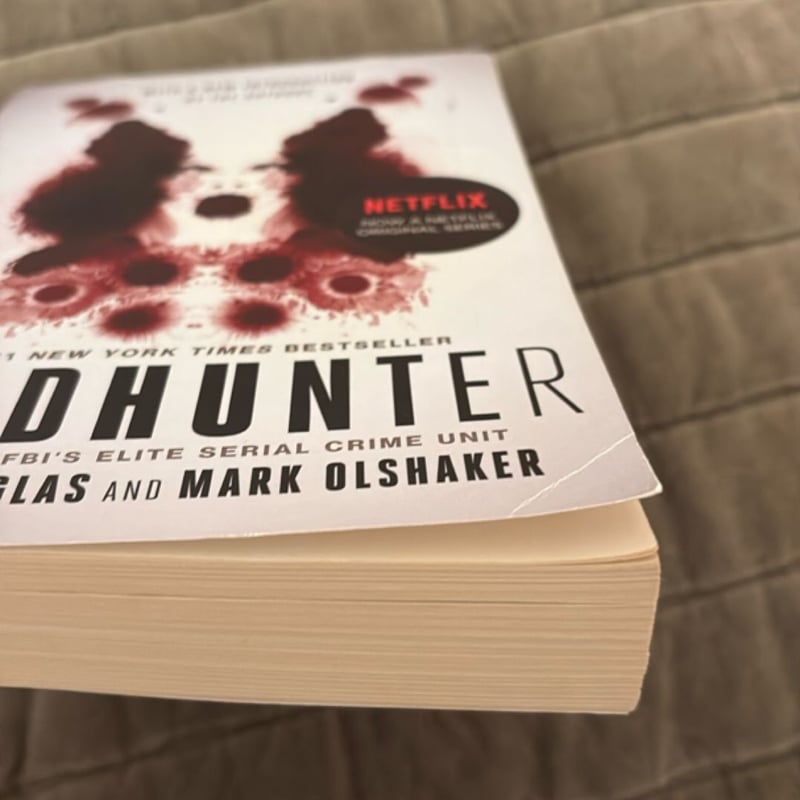 Mindhunter by John E. Douglas, Mark Olshaker, Paperback | Pangobooks