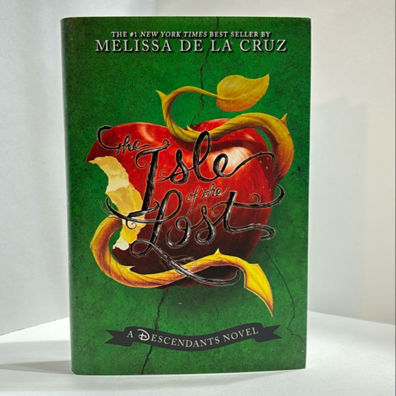 The Isle of the Lost (a Descendants Novel, Vol. 1)