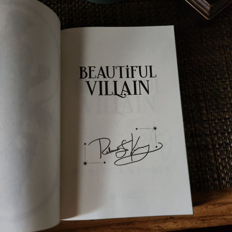 (SIGNED) Beautiful Villain