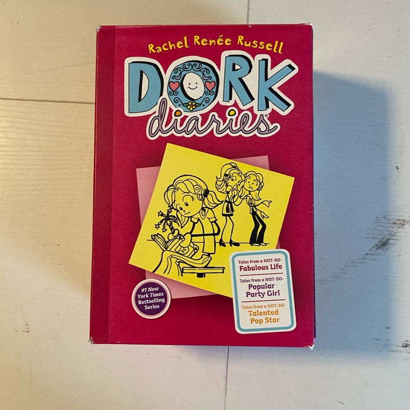 Dork Diaries Box Set (Book 1-3)