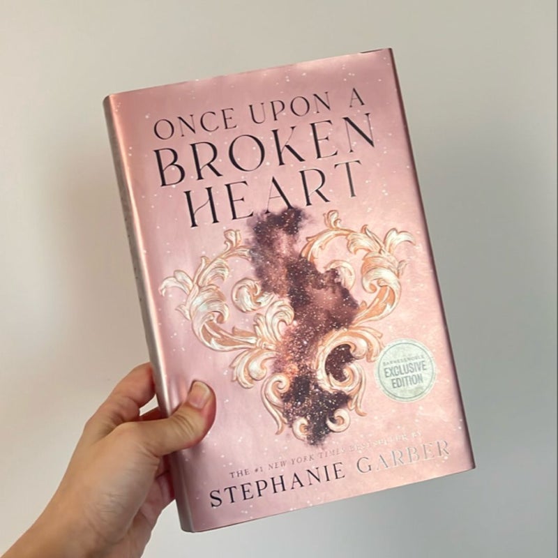 Once Upon a Broken Heart *B&N Exclusive Edition*