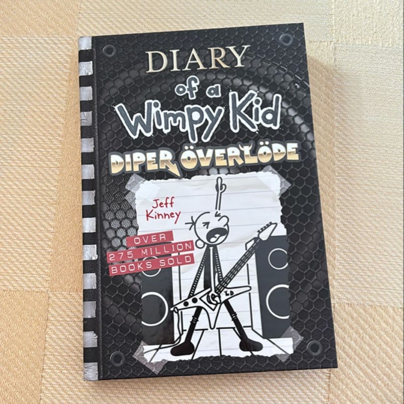 Diper Överlöde (Diary of a Wimpy Kid Book 17)