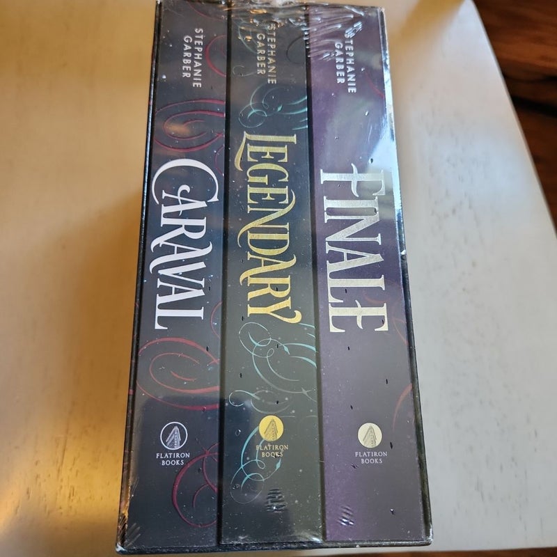 Caraval Paperback Boxed Set