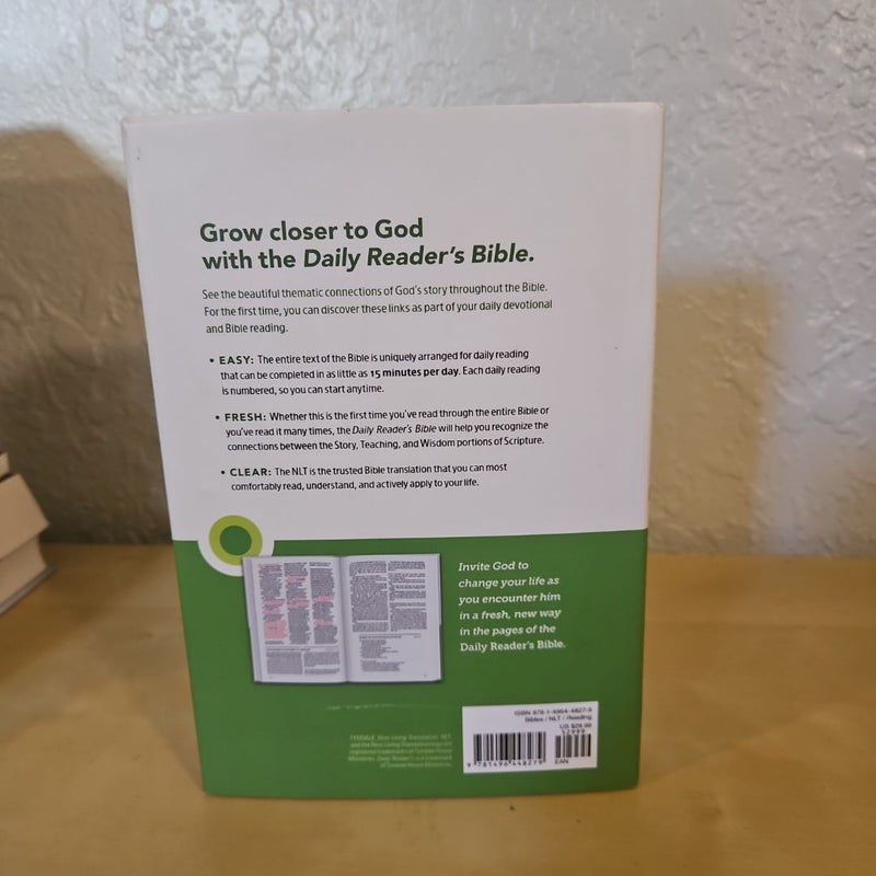 NLT Daily Reader's Bible (Red Letter, Hardcover)