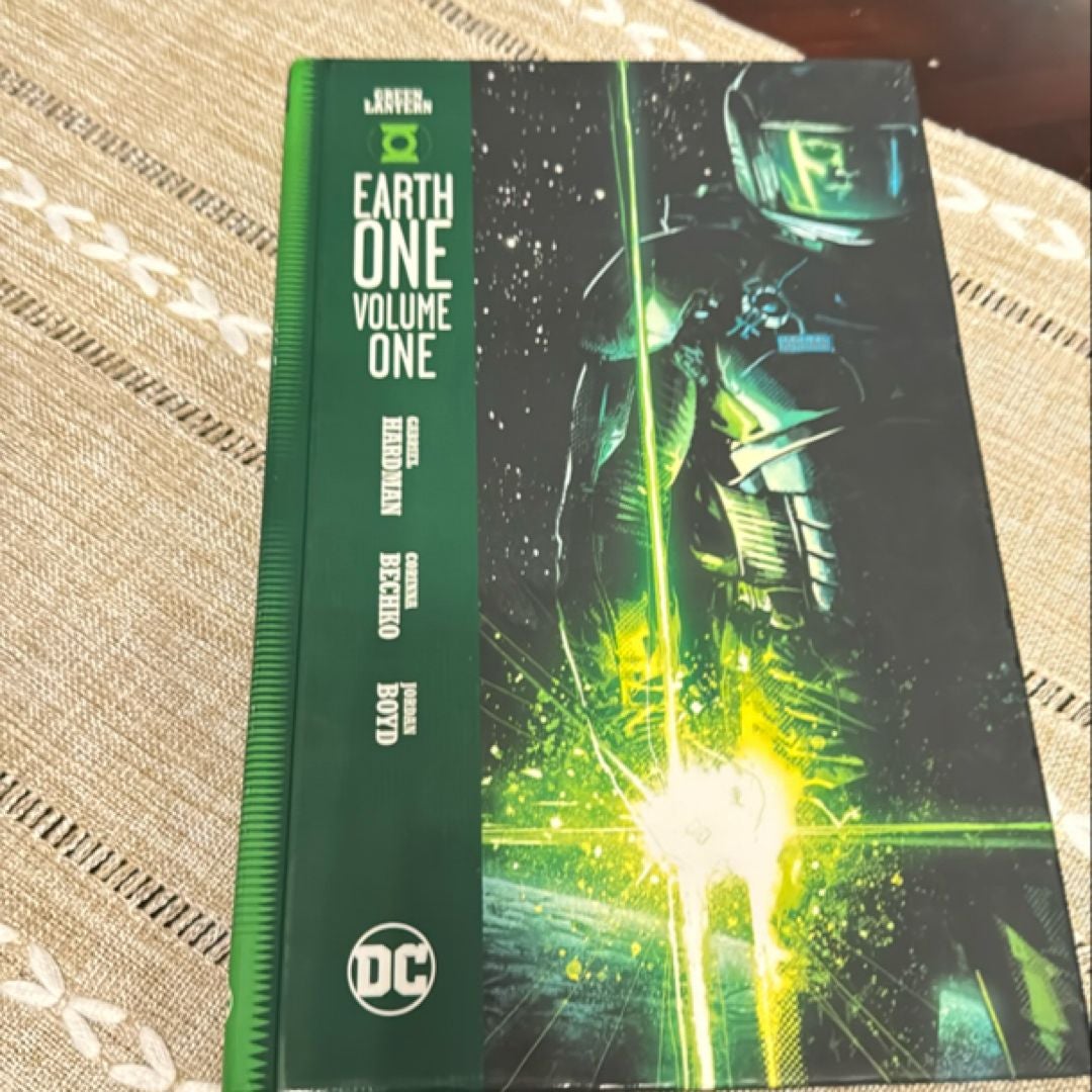 Green Lantern: Earth One Vol. 1