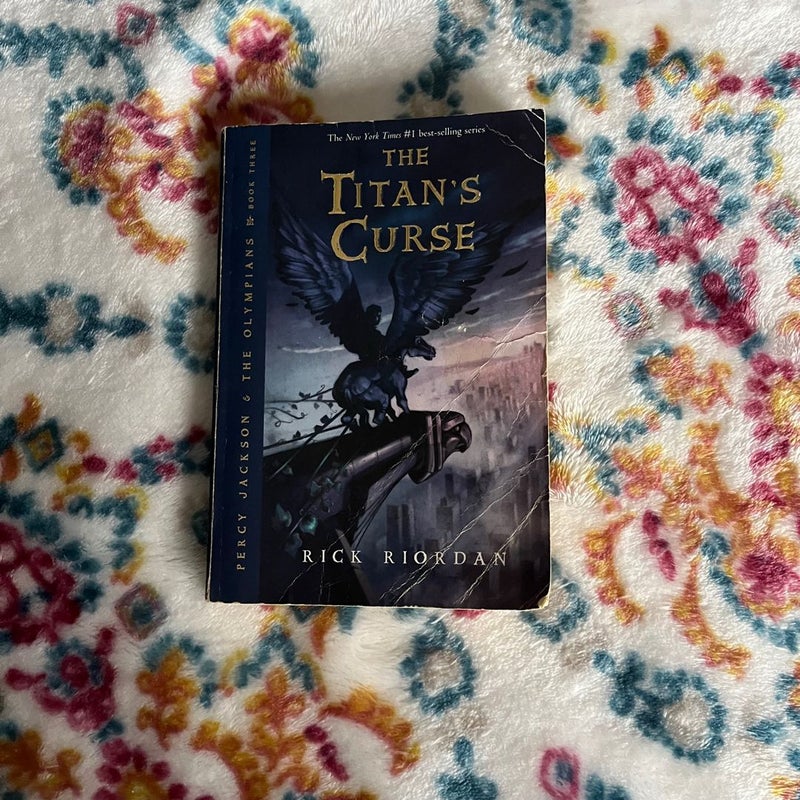 Percy Jackson and the Olympians, Book Three the Titan's Curse (Percy Jackson and the Olympians, Book Three)