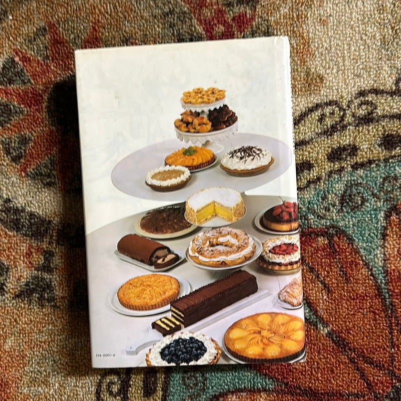 Maida Heatter's New Book of Great Desserts