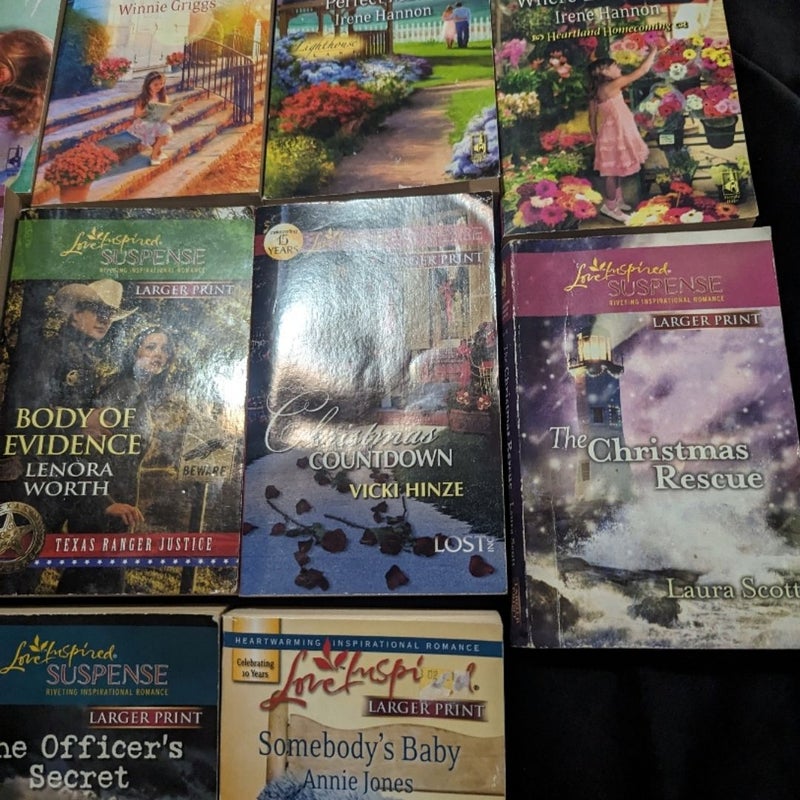 14 Larger Print Romance novels