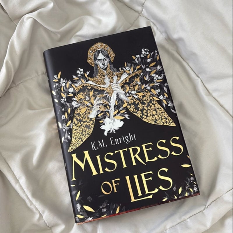 Mistress of Lies (Illumicrate Edition)