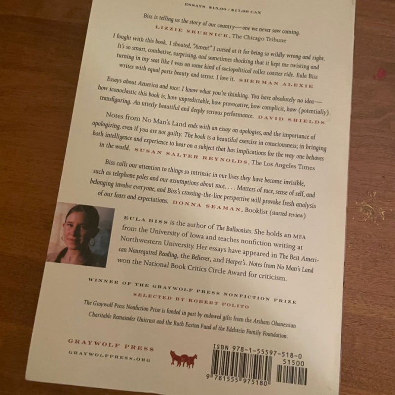 Notes from no man’s land : american essays