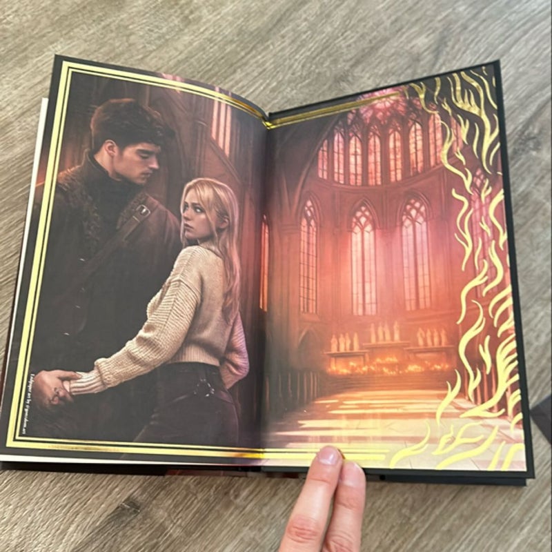 The Dagger and the Flame (Fairyloot Edition - Slight Damage) by