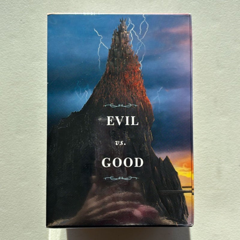 The School for Good and Evil Series Paperback Box Set