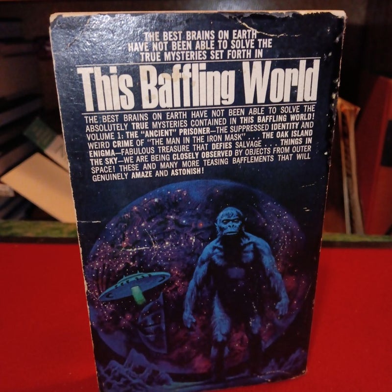 This Baffling World unexplained phenomena. Vintage bantam 1971