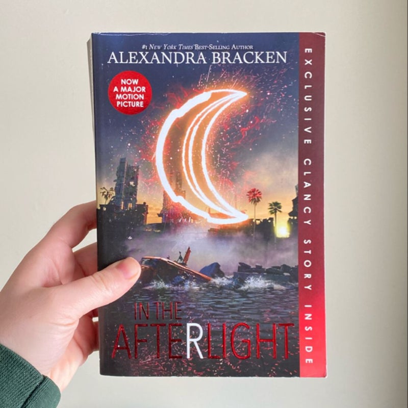 In the Afterlight (Bonus Content)-A Darkest Minds Novel, Book 3