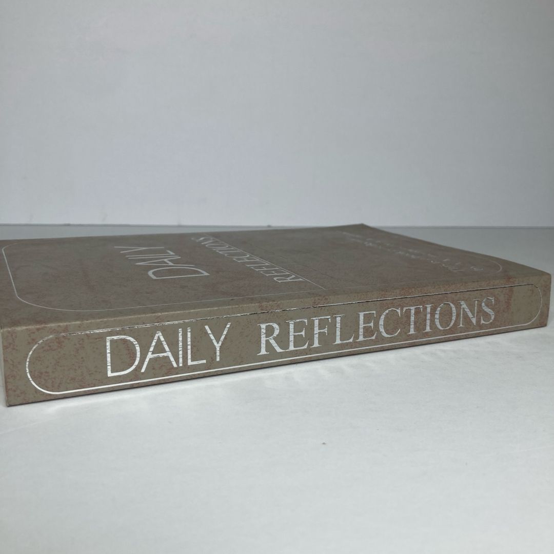 Daily Reflections by Alcoholics Anonymous World Services, Inc. Staff ...