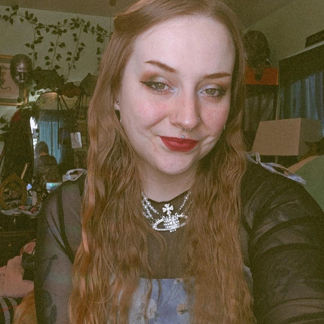 Ashley's Library🧚🏼‍♀️✨️