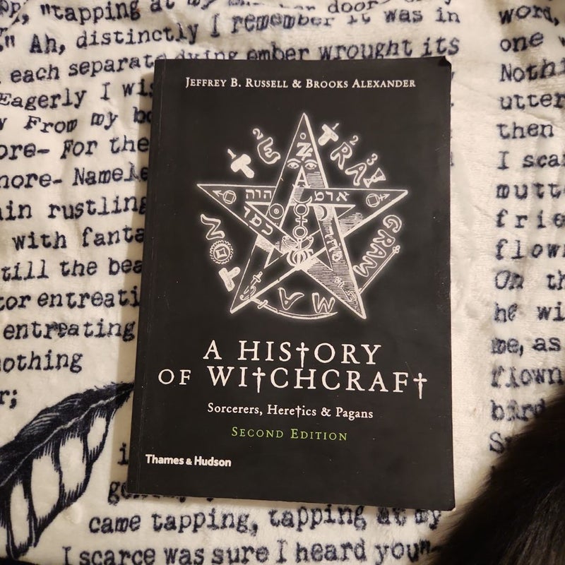 A New History of Witchcraft