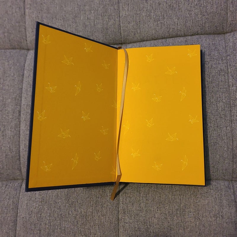 Shatter Me (Waterstones Special Edition)