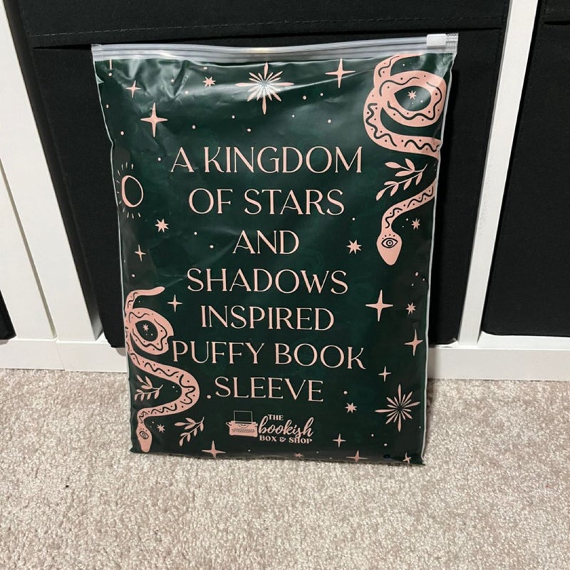 BB A Kingdom of Stars and Shadows Puffy book sleeve