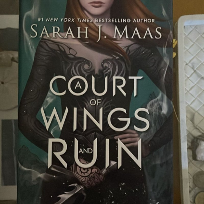 A Court of Wings and Ruin