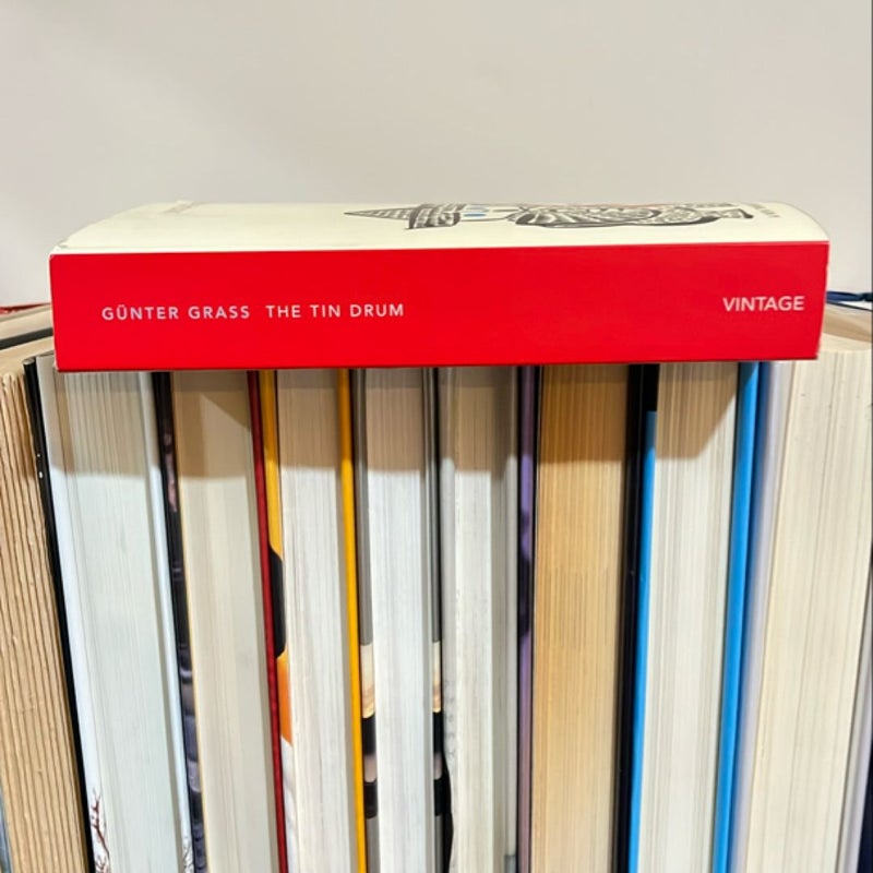 Vintage Tin Drum (DEB) Vintage Tin Drum (DEB)