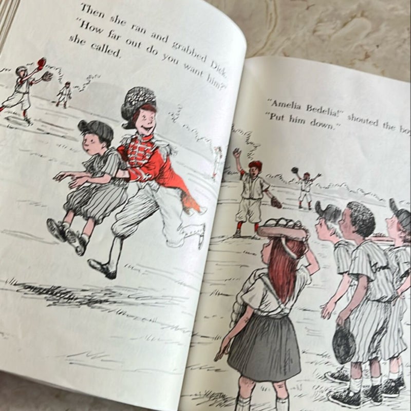 Play Ball, Amelia Bedelia