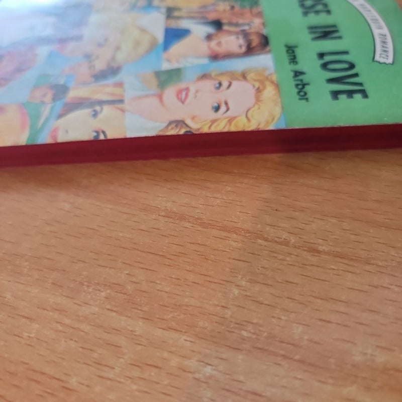 Nurse in Love (1953 Harlequin Romance)