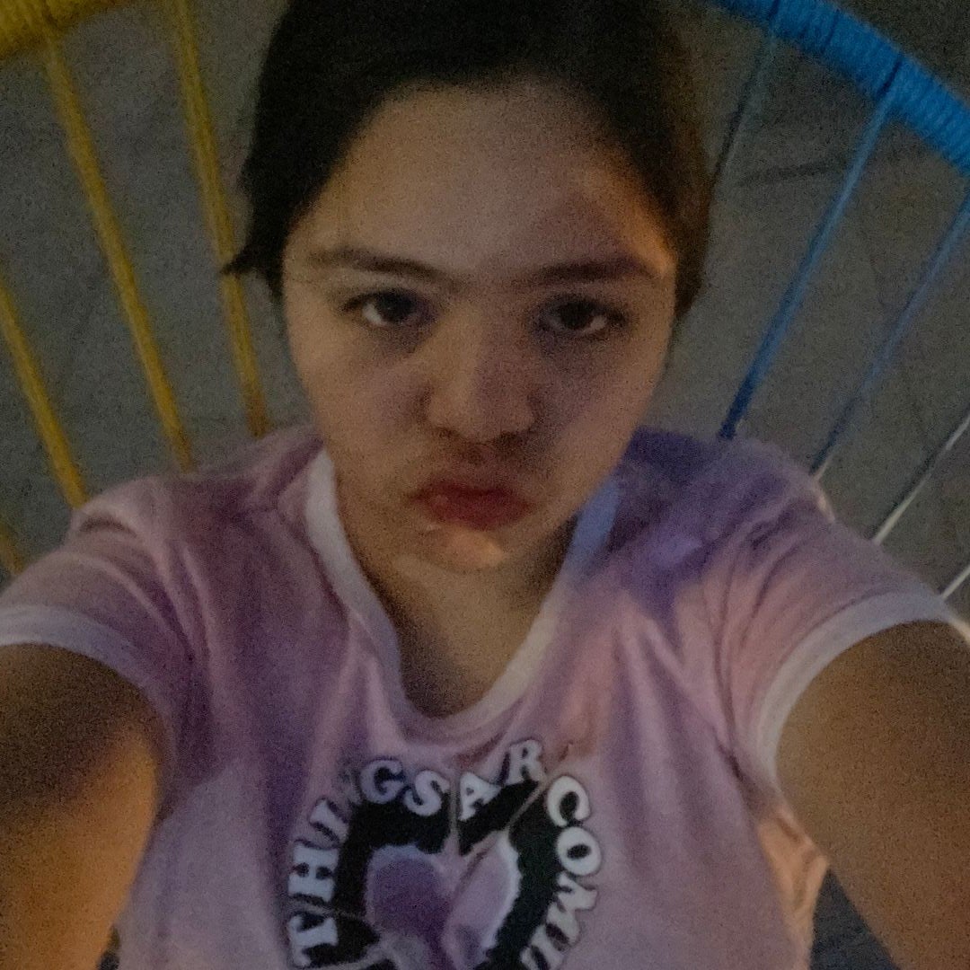Stephanie  Flores