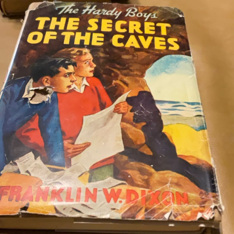 The secret of the caves 