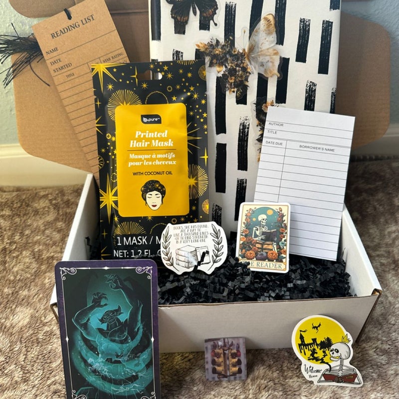 Myster Thriller *themed* Blind Date with a Book Box
