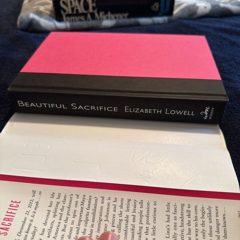 (First Edition) Beautiful Sacrifice