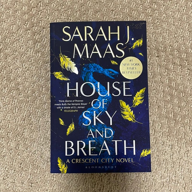 House of Sky and Breath by Sarah J. Maas, Paperback Pangobooks