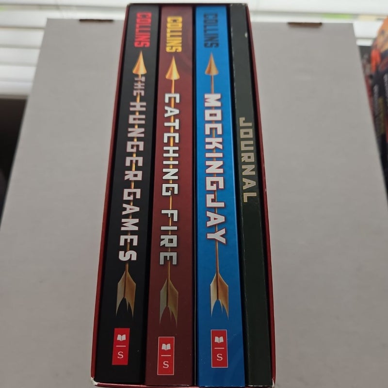 Hunger Games Trilogy Box Set