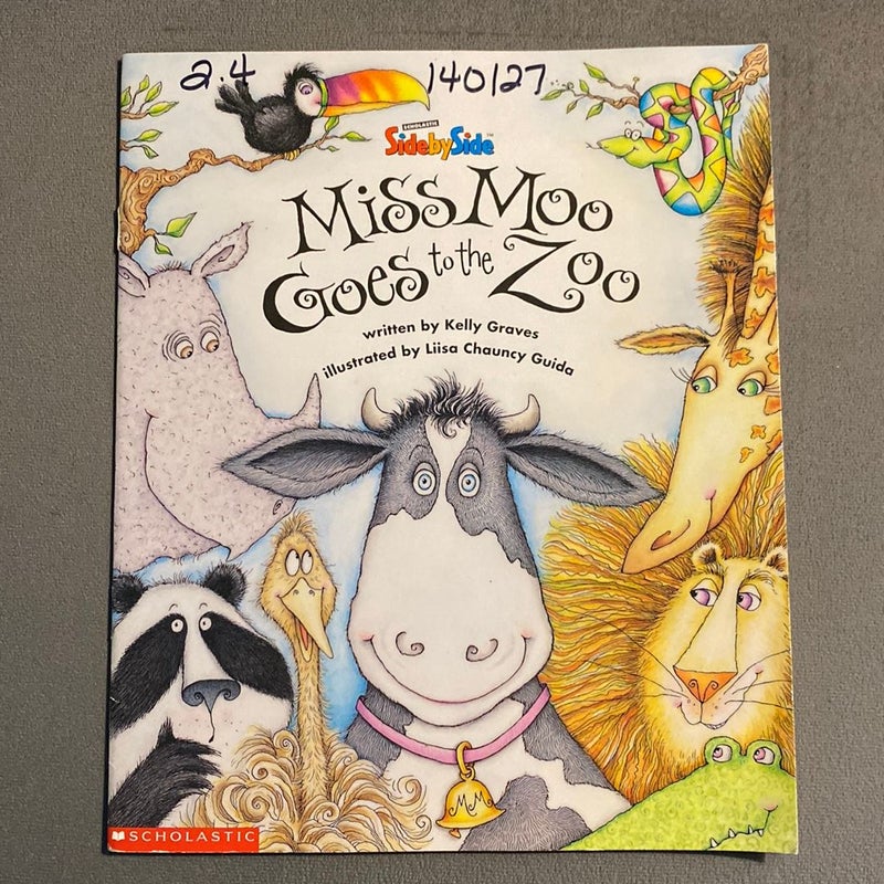 Miss Moo Goes to the Zoo