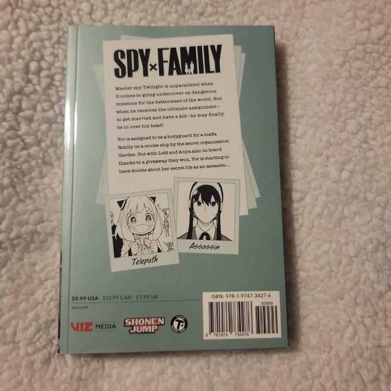 Spy X Family, Vol. 8