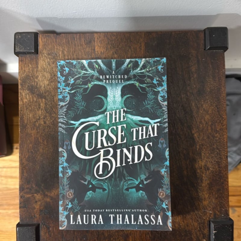 The Curse That Binds (Alternate Cover)