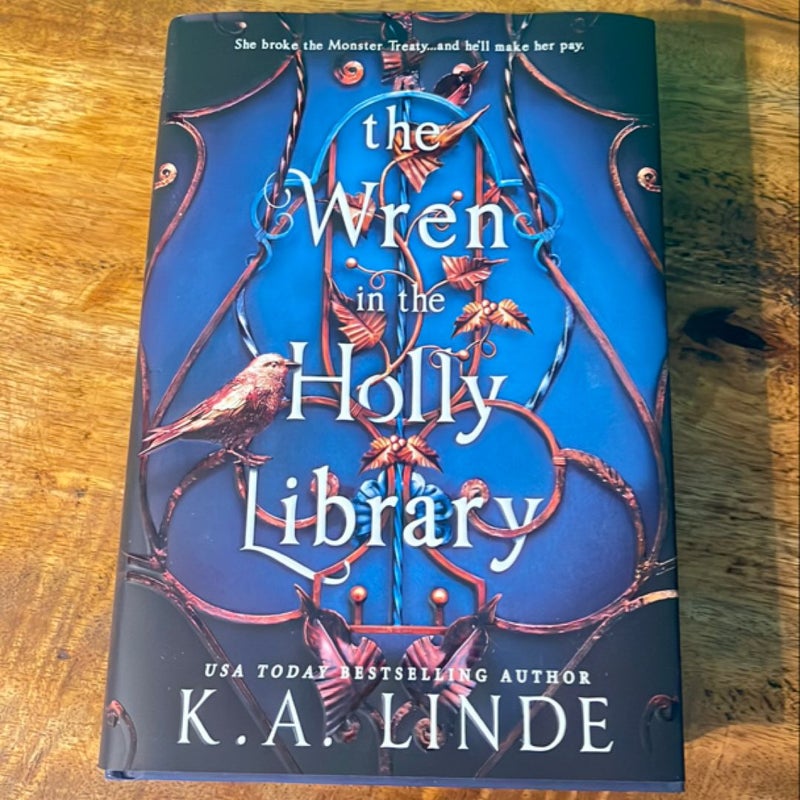 The Wren in the Holly Library (Deluxe Limited Edition)