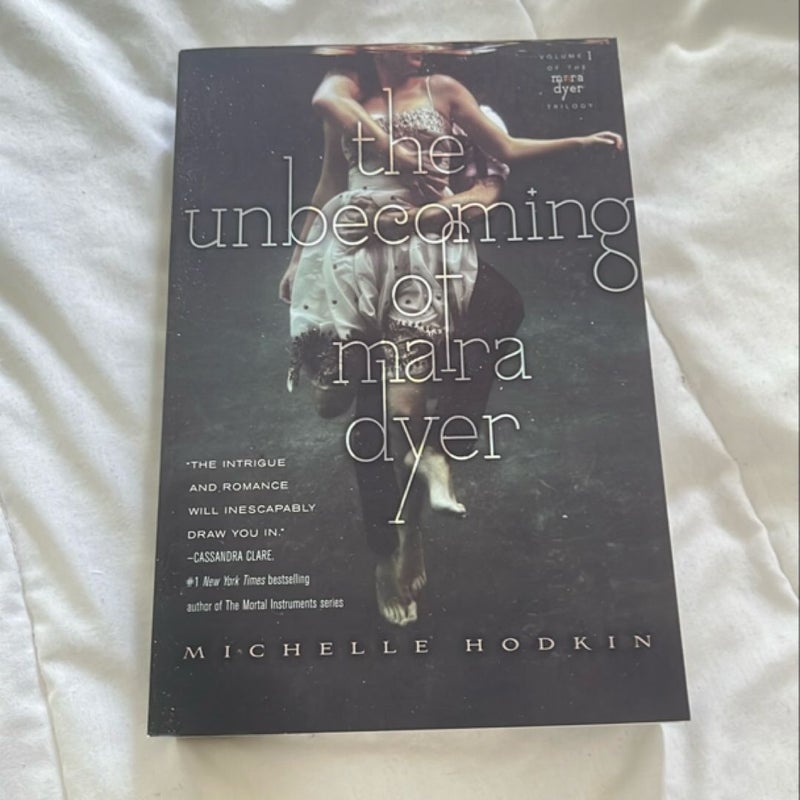 The Unbecoming of Mara Dyer