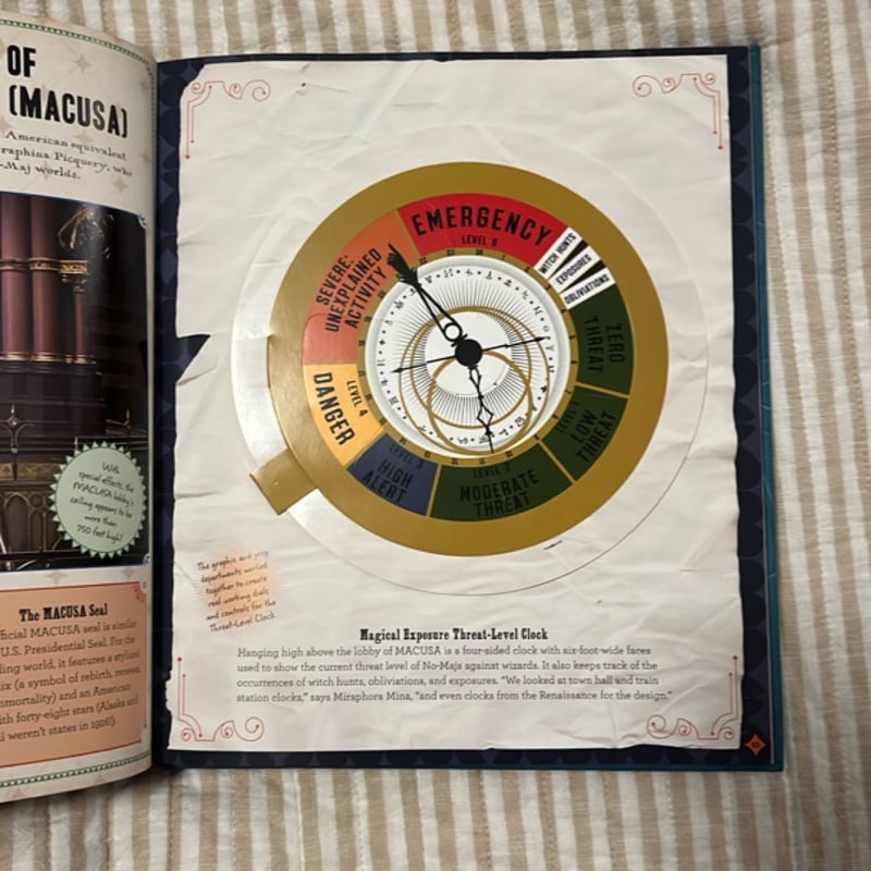 J. K. Rowling's Wizarding World: Movie Magic Volume One: Extraordinary People and Fascinating Places