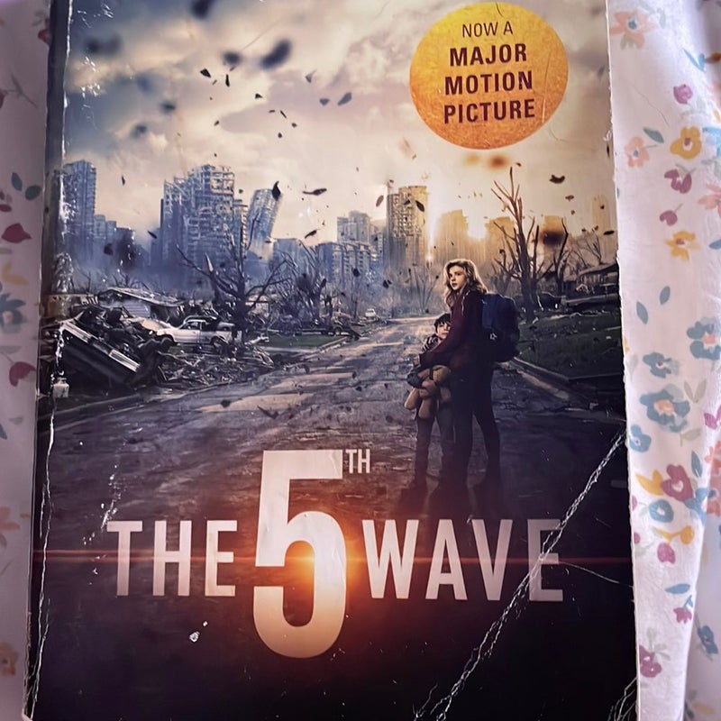 The Fifth Wave Series 