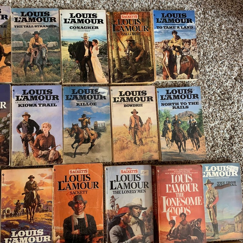 Collection of 35 Louis L'Amour novels by Louis L'Amour , Paperback
