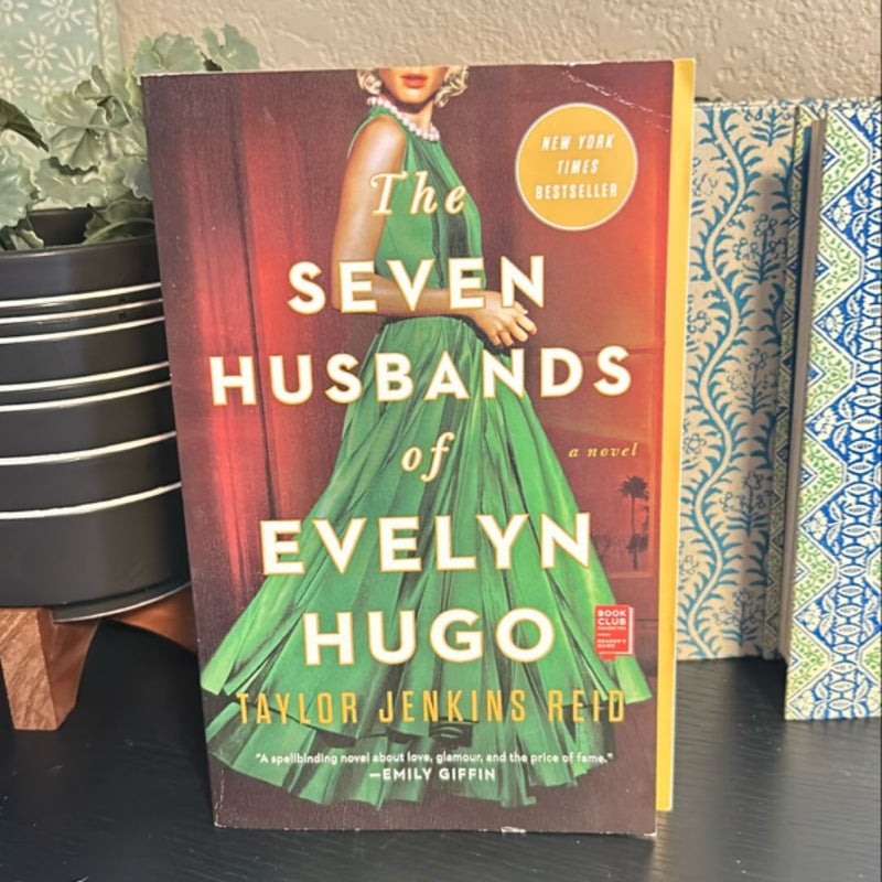 The Seven Husbands of Evelyn Hugo
