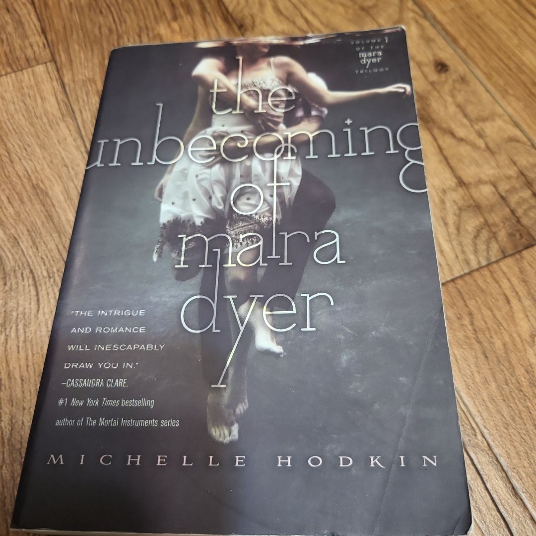 The Unbecoming of Mara Dyer