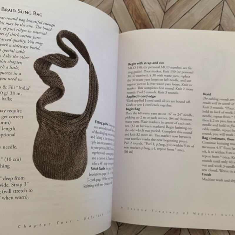 A Second Treasury of Magical Knitting