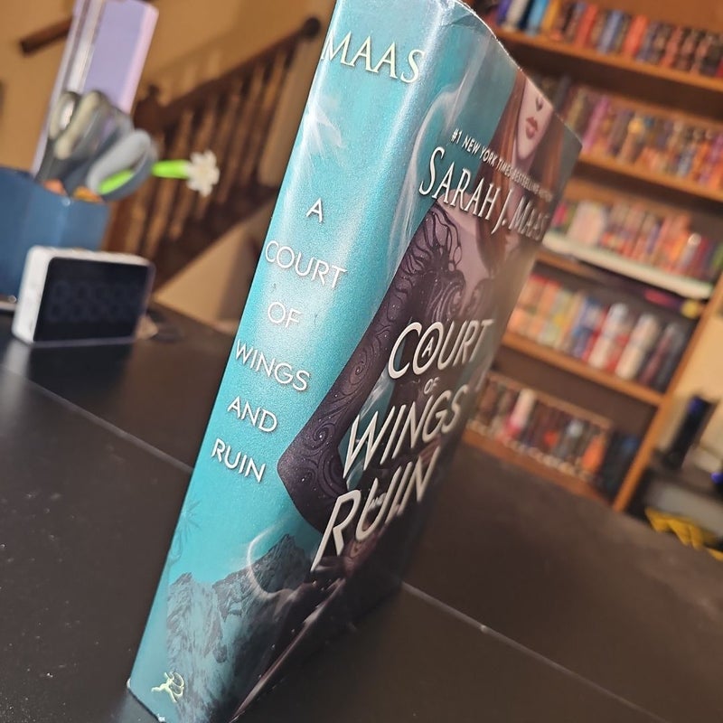 A Court of Wings and Ruin