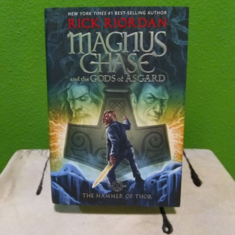 Magnus Chase and the Gods of Asgard Hardcover Boxed Set (Magnus Chase and the Gods of Asgard)